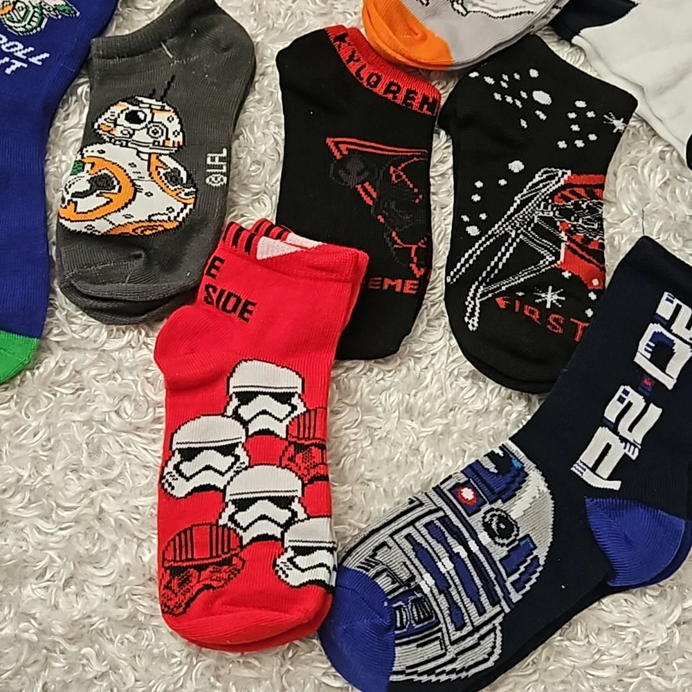 Boy's size Star Wars 12 Days of Socks - Disney